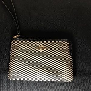 Coach Legacy Jacquard Corner OS2010071